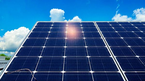 Comment maximiser l'efficacité des panneaux solaires photovoltaïques